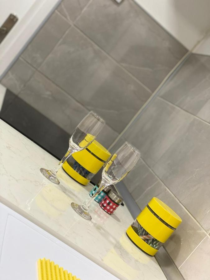 Manirosi 5 Apartment Суботица Екстериор снимка