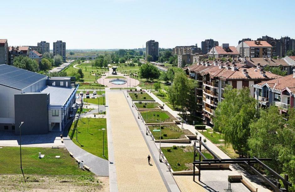 Manirosi 5 Apartment Суботица Екстериор снимка