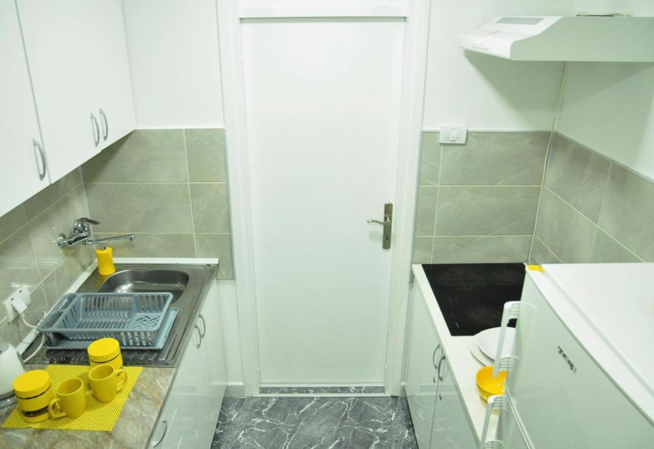 Manirosi 5 Apartment Суботица Екстериор снимка